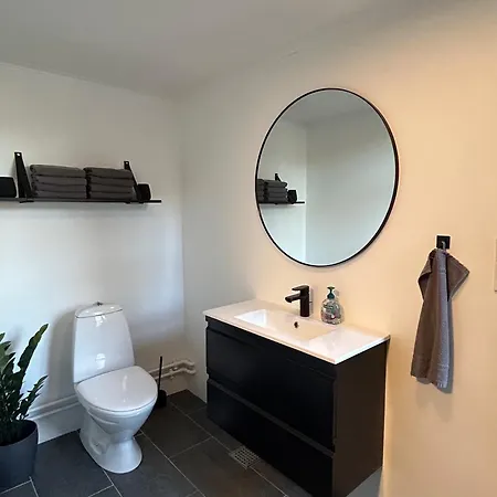 Fully Equipped In Beautiful Nature With View * Tistrup